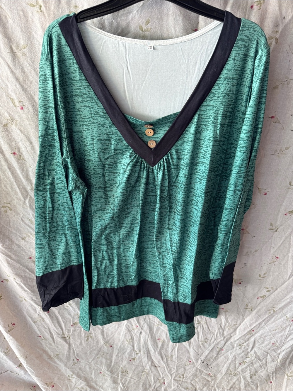Women's Teal V-Neck Long Sleeve Top with Black Trim